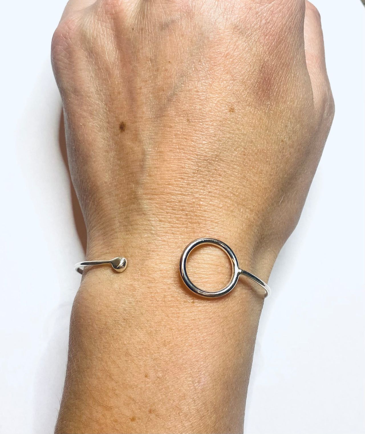 Lunar Circle armband