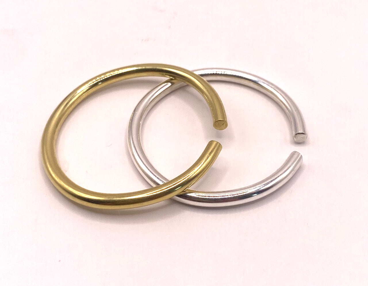 Lira ear cuff